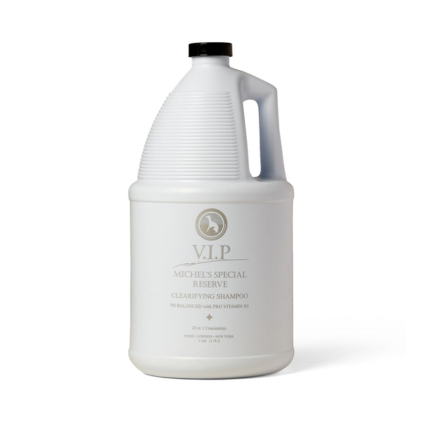 Best Smelling Dog Shampoo - Les Poochs Clarifying Shampoo